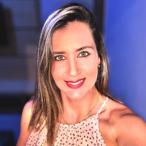 Nayara Lacerda